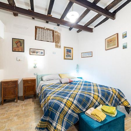 Hotel Radici Etrusche Sutri Exteriér fotografie